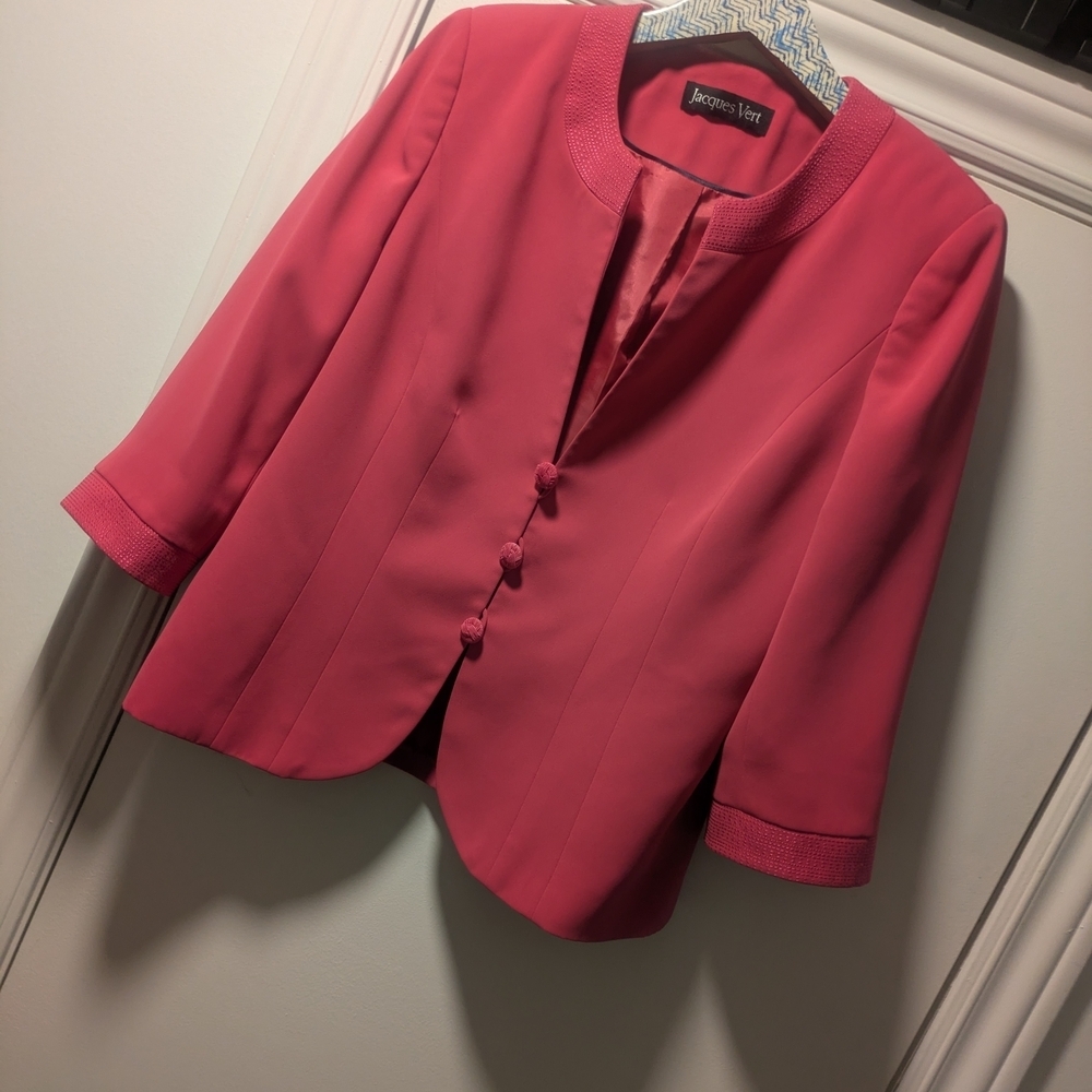 Jacques Vert Women's Elegant Pink Blazer Size 10